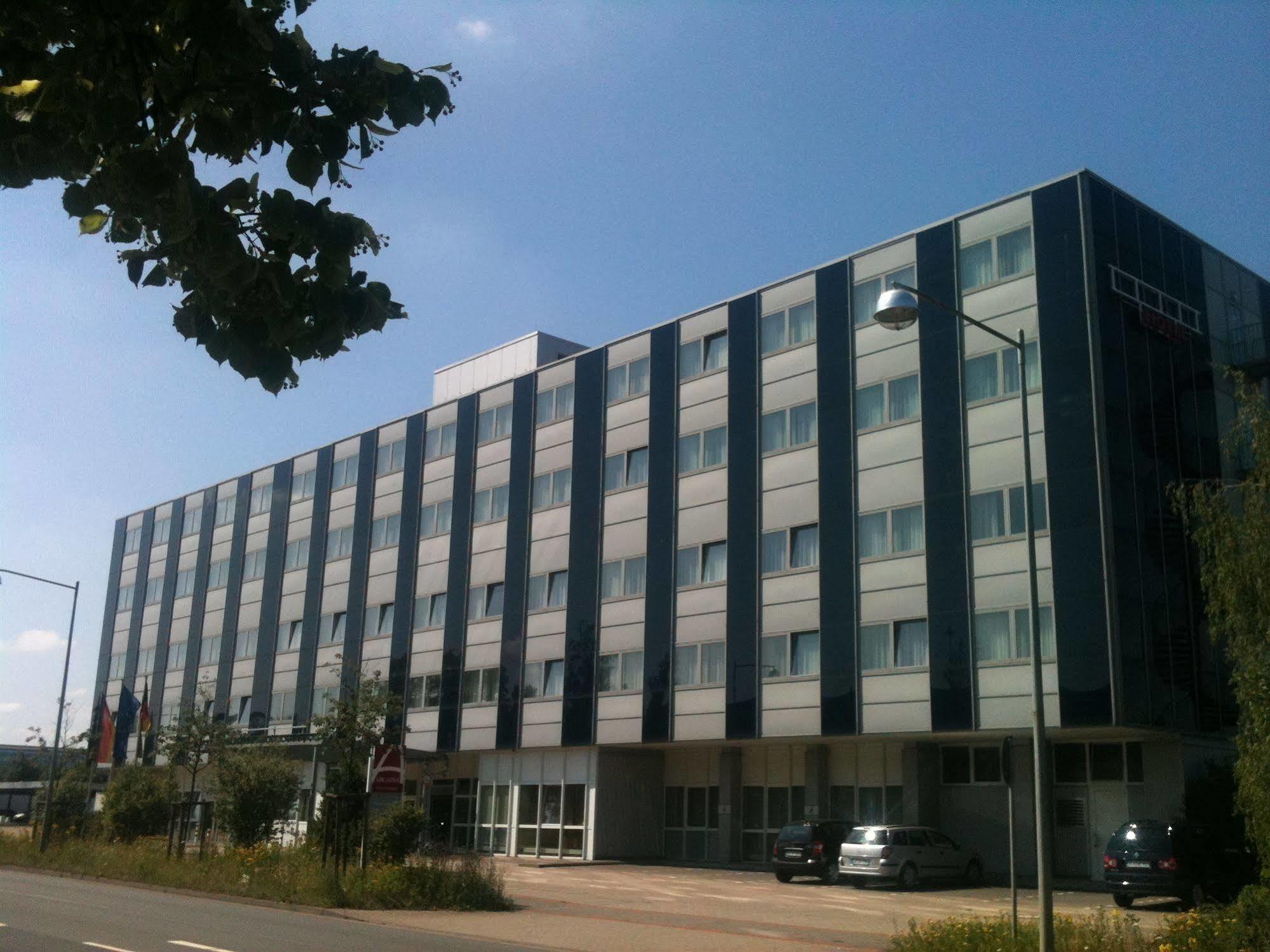 Laatzen Ramada By Wyndham Hannover Messe מראה חיצוני תמונה
