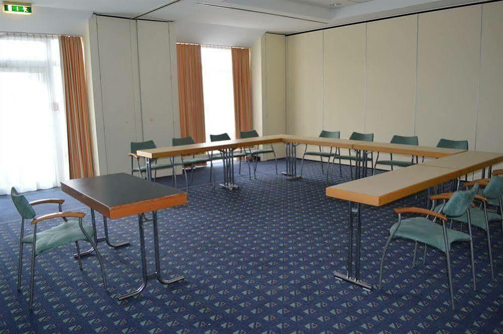 Laatzen Ramada By Wyndham Hannover Messe מראה חיצוני תמונה