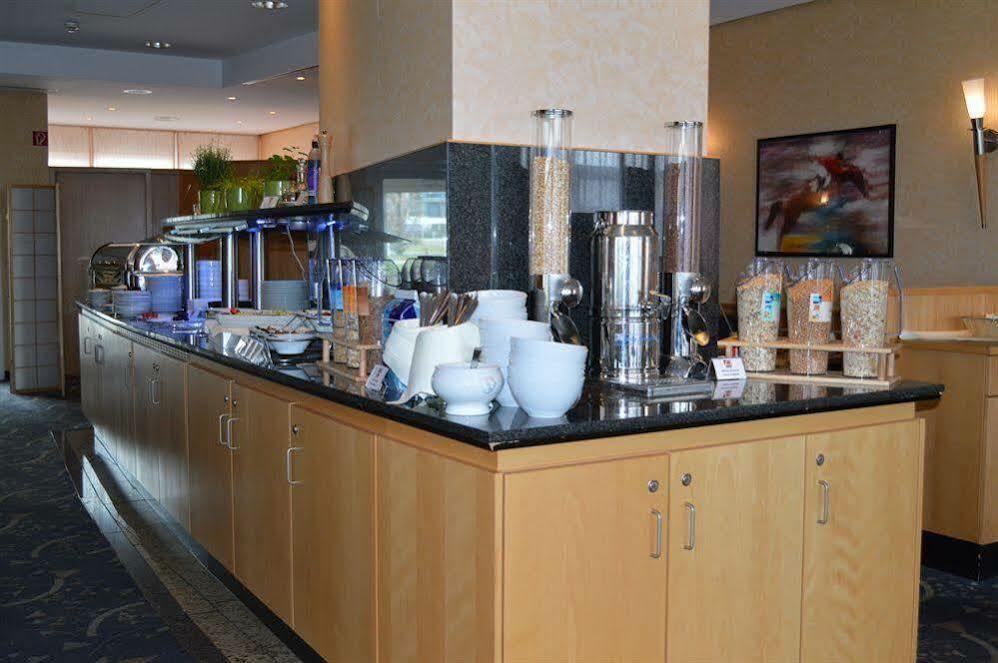 Laatzen Ramada By Wyndham Hannover Messe מראה חיצוני תמונה